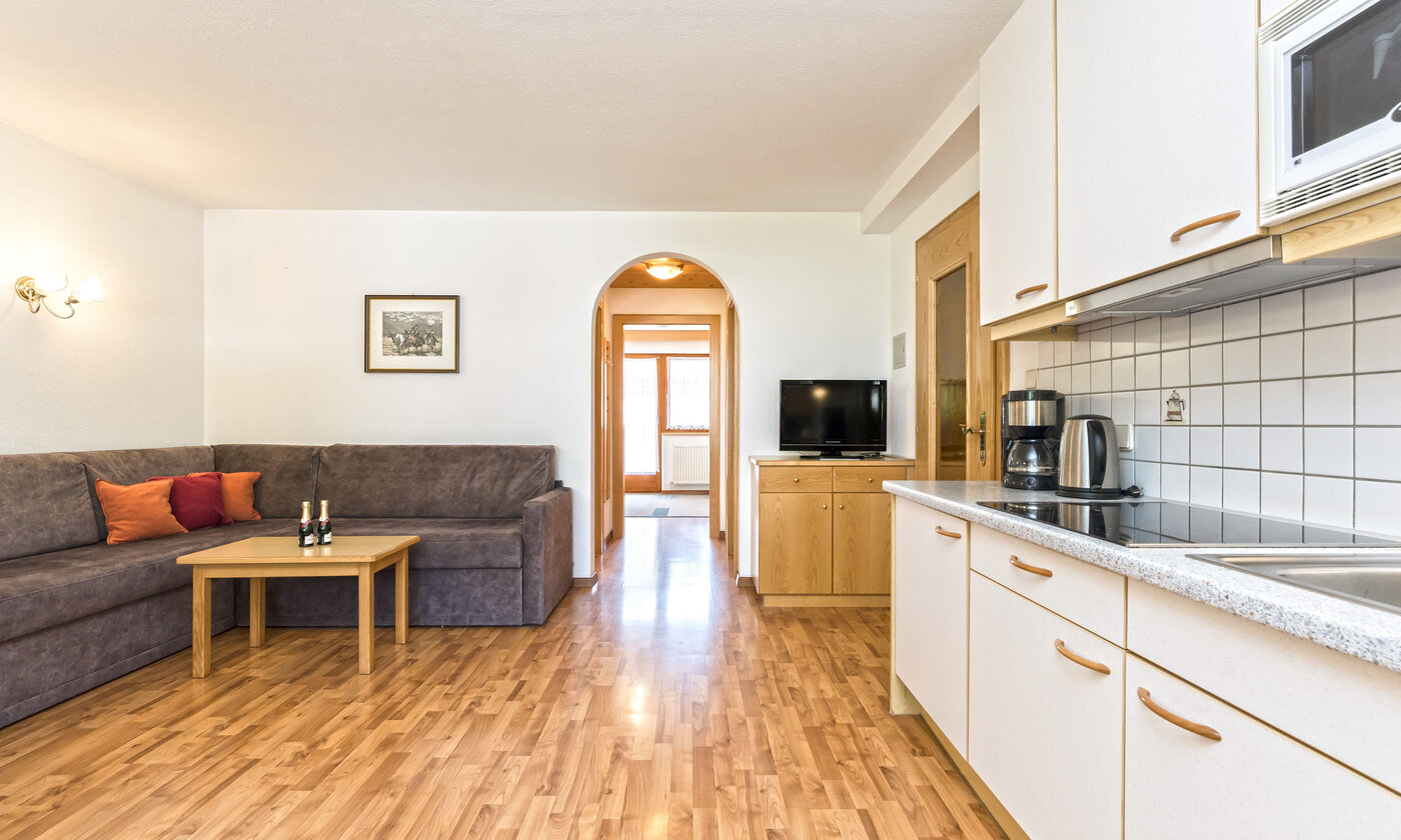 Großzügiges Apartment mit zwei Schlafzimmern, zwei Bädern und drei sonnigen Balkonen. Viel Platz und&hellip;