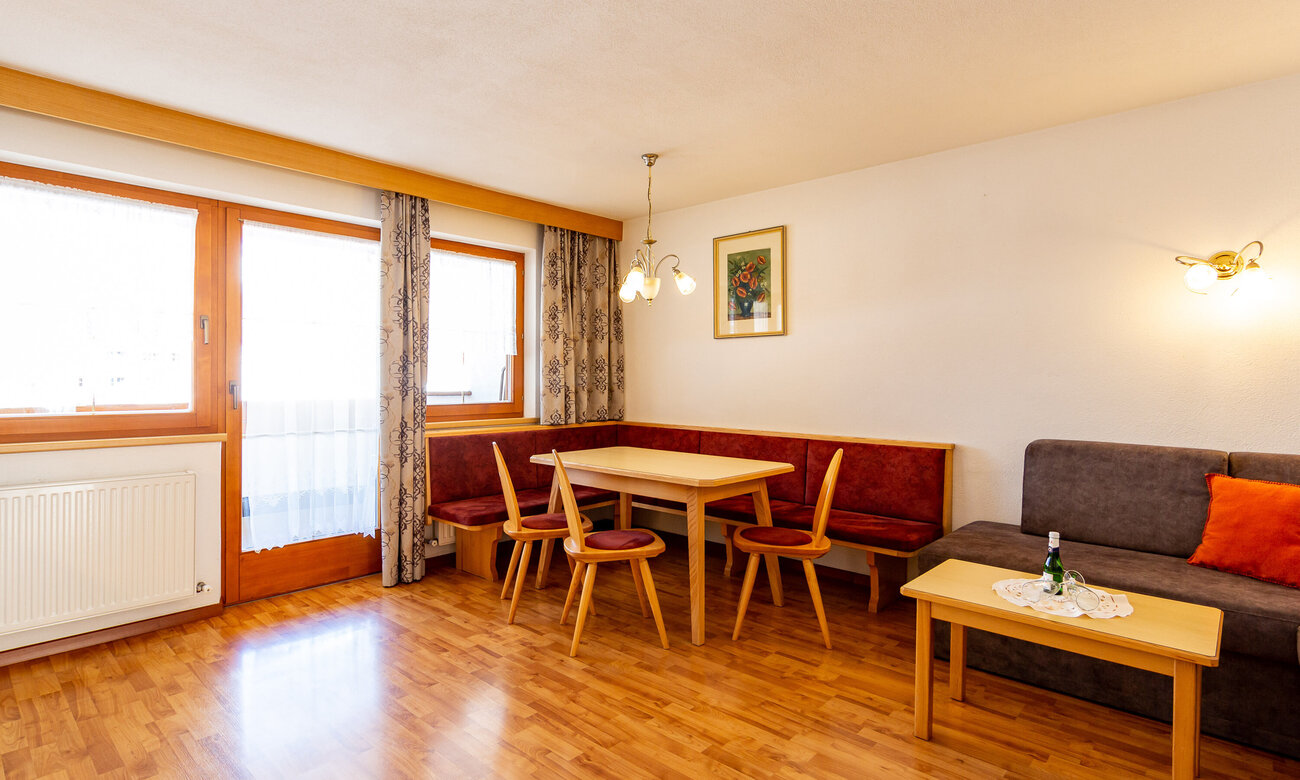 Großzügiges Apartment mit zwei Schlafzimmern, zwei Bädern und drei sonnigen Balkonen. Viel Platz und&hellip;