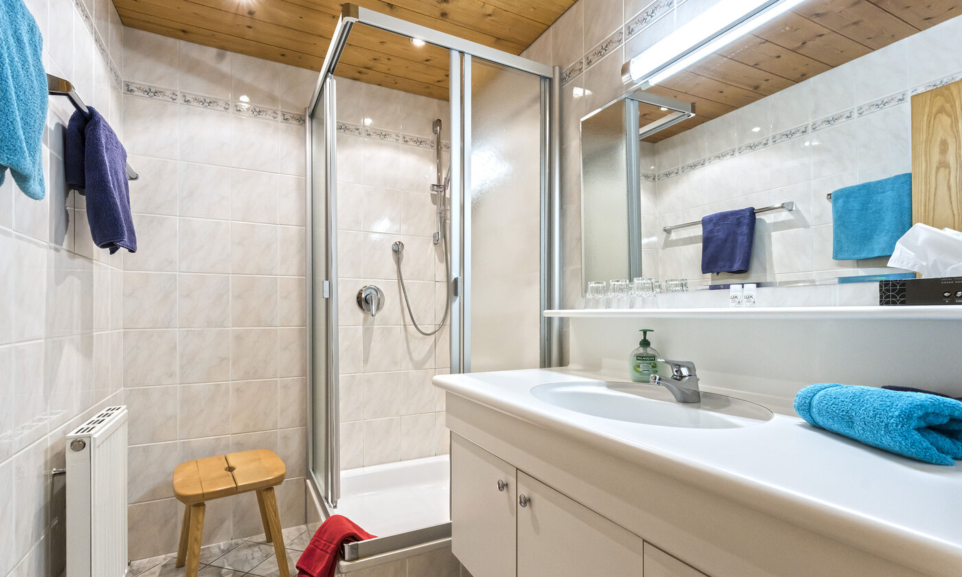 Großzügiges Apartment mit zwei Schlafzimmern, zwei Bädern und drei sonnigen Balkonen. Viel Platz und&hellip;